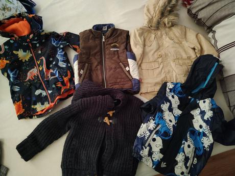 Chlapčenské kabáty, vesta, 104