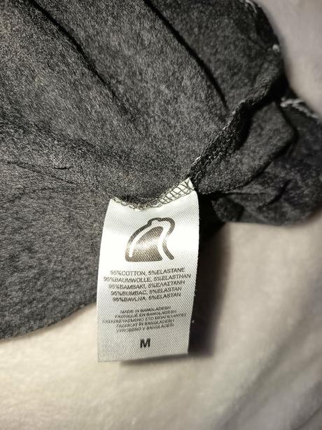 Elastické šaty s romantickým popisom v anj, m