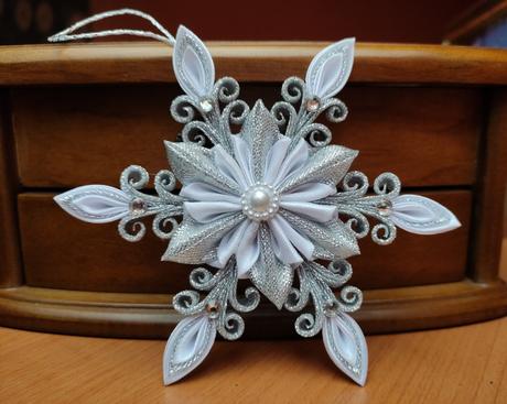 Vianočná vločka striebrica, 
