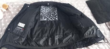 Lyžiarska bunda atomic, 50