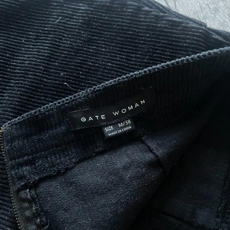 Čierna sukňa, gate,38