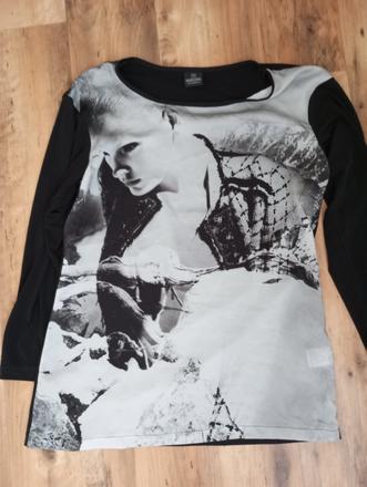 Čiernobiele tricko, 42