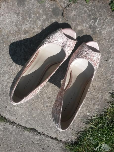 Poltopanky, lodicky otvorena spicka, 37