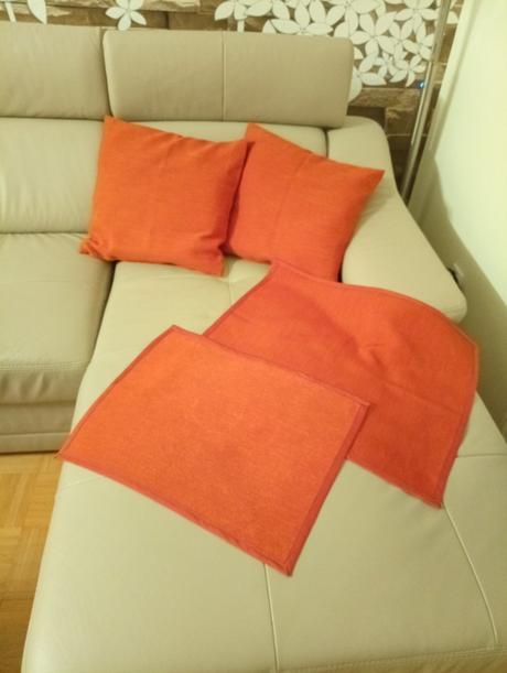 Obrusy / dečky, poťahy na vankúše, 