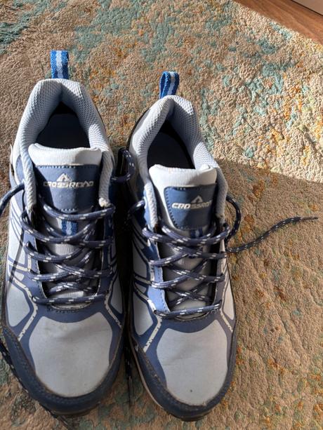 Trekové, nepremokavé topánky, 37