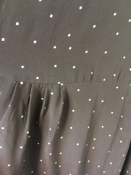 Saty hodvábne, laura ashley,36