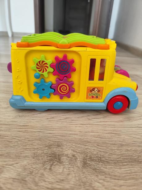 Scholl bus interaktívna hračka, 
