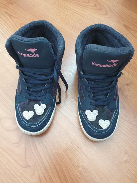 Topanky 35ky, kangaroos,35