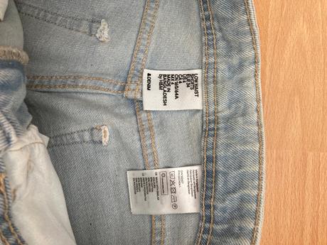 Šortky, h&m,34
