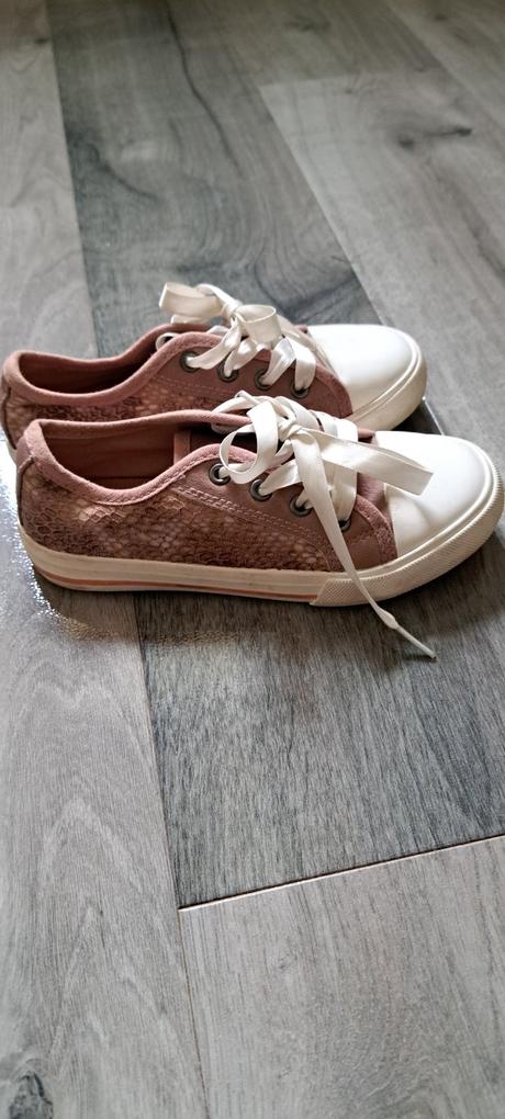 Dievčenská obuv, 29