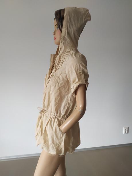 C263 tunickobluzkova kosela menosena zaujimava, s