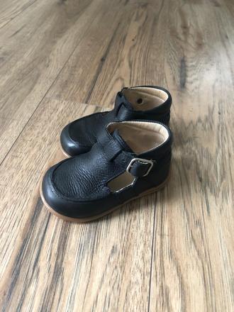 Sandálky jacadi č.19, 19