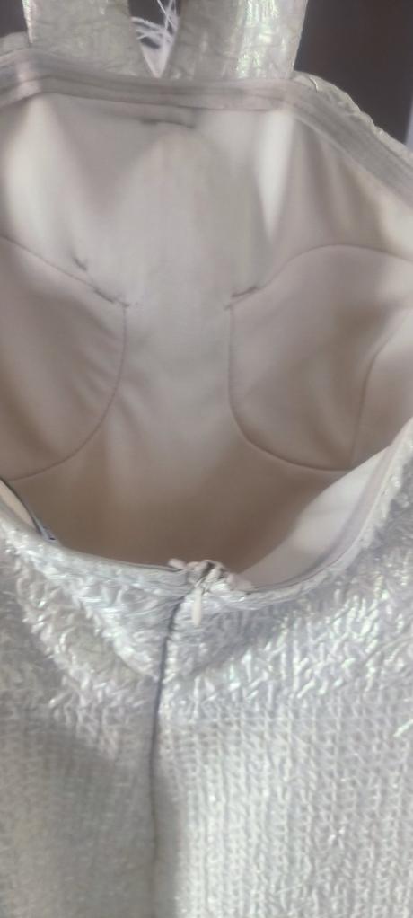 Slávnostné šaty, s