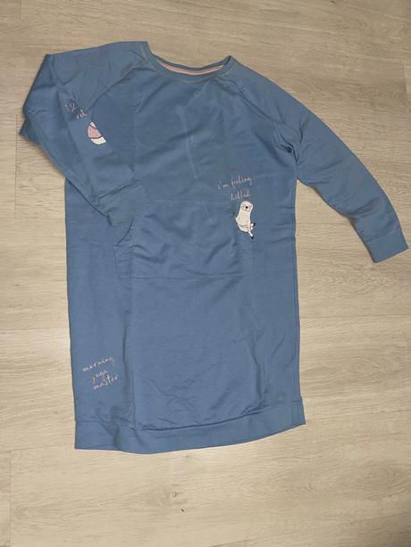 Kvalitne pyzamko, reserved,134