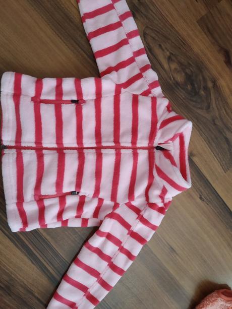 Teplucka mikinka, lupilu,86