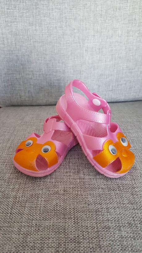 Sandálky, 19