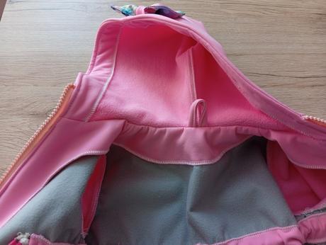 Softshellová bunda, 92