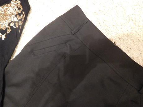 Balík oblečenia, s