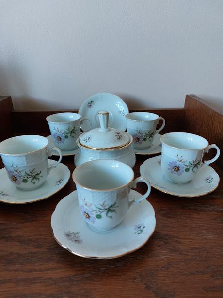 Karlovarsky porcelan - mokka salocky, 