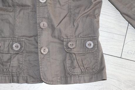 Jarná bundička, 134