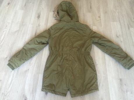 Krasna oteplena bunda, 152