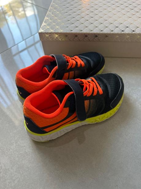 Vct tenisky, victory,31