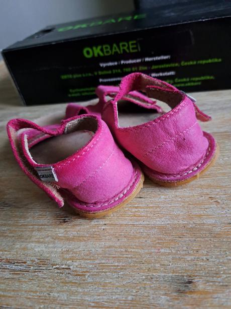 Barefoot sandálky ok bare mirrisa 24, 24