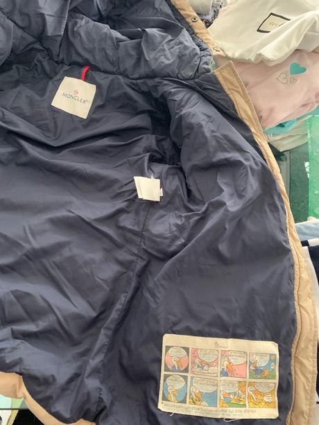 Moncler zimná bunda paperova vel. xs alebo 152, xs