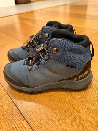Turistické topánky adidas terrex, adidas,33