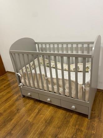 Predám detskú postieľku, šírka (cm): 60,dĺžka (cm): 120