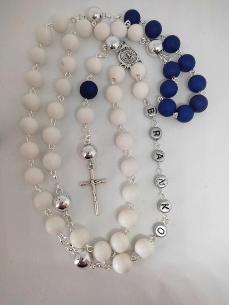 Ruženec s menom a dátumom e188,