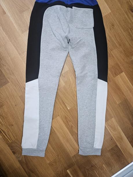 Teplaky guess, guess,170