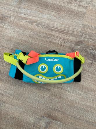 Predam postroj pre zaciatocnikov na lyze, wedze,150-159 cm