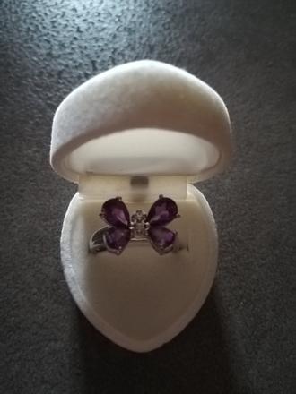 Strieborný prsteň motýľ,