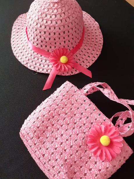 Klobuk a taška pre dievčatko, 