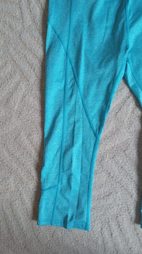 Dámske športové legíny, l