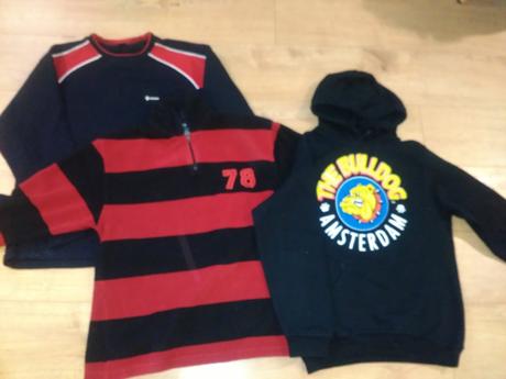 Tri mikiny cena spolu za 3 ks, 158