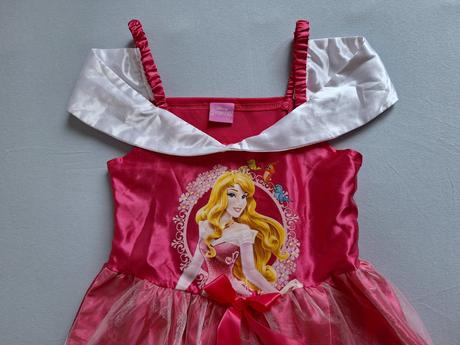 Šípková ruženka - exkluzívny kostým disney 122-128,