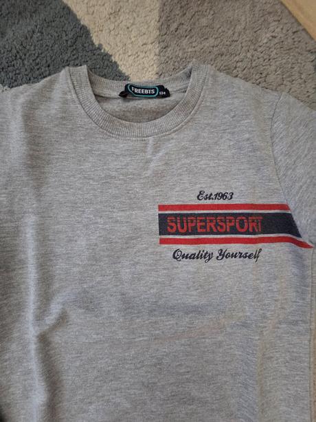 Hebká tenká mikina 134, 134