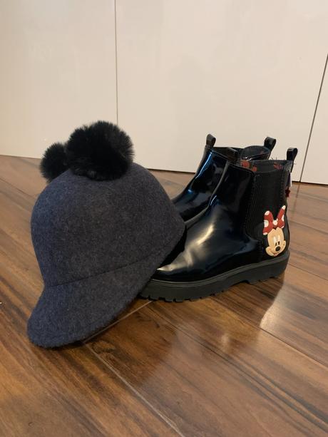 Tenisky plus klobúk, 38