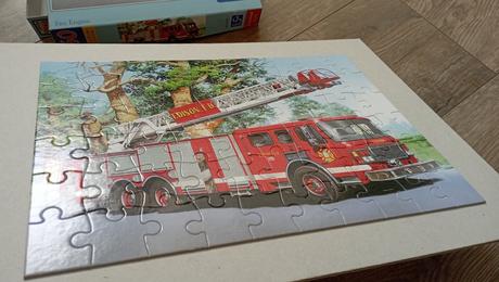 Puzzle hasičské auto 5+,