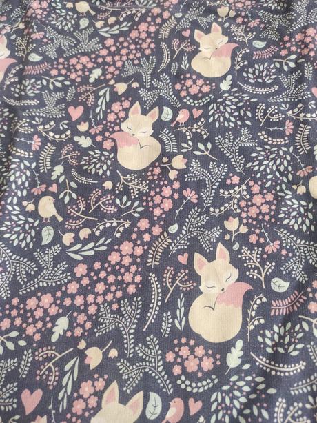 Tunika s liskami, 158