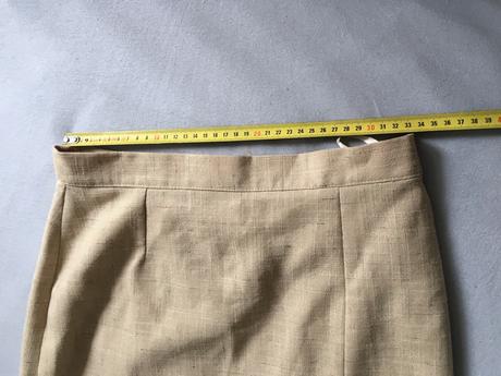 Letny kostym siroke nohavice a sukna s bluzkou, 36