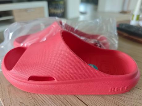Reef rio slide, 35