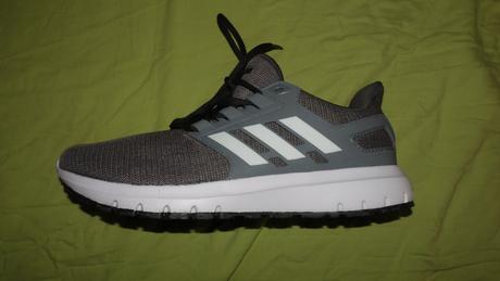 Nove tenisky adidas, adidas,43