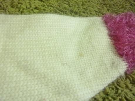 Dievčenské svetríky, 104