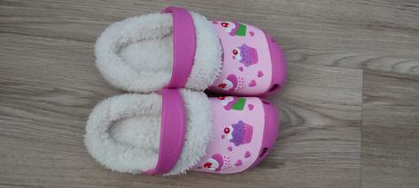 Nové papuče zateplené kroksy, 31