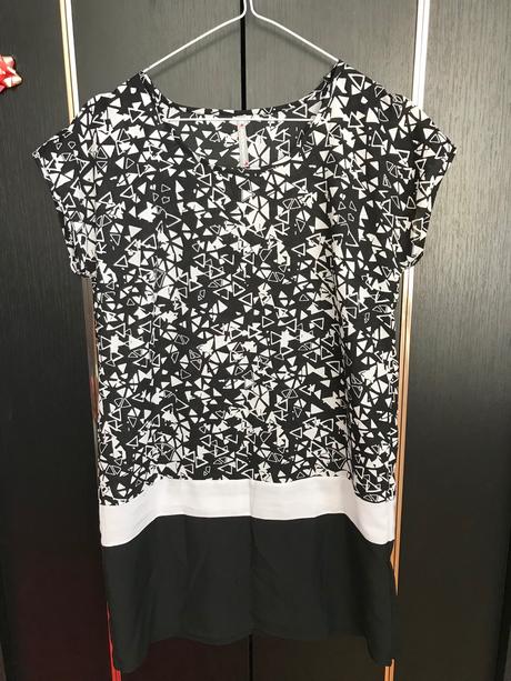 Čierno biely top na plávky, 36