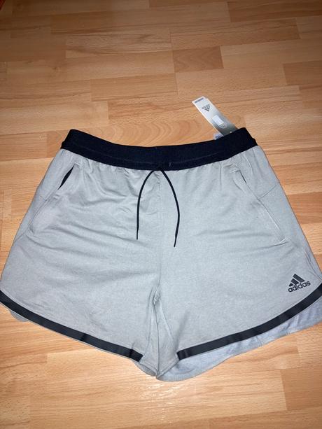 Adidas kratasy, adidas,l