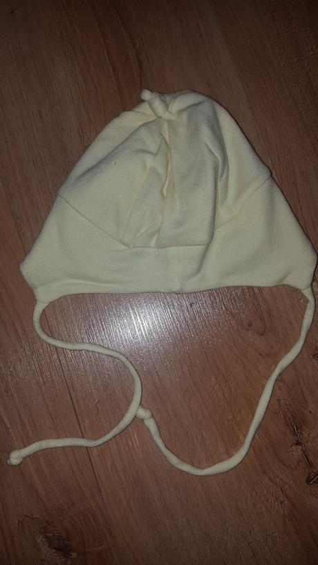 Žltá čiapočka č.68-74, 74